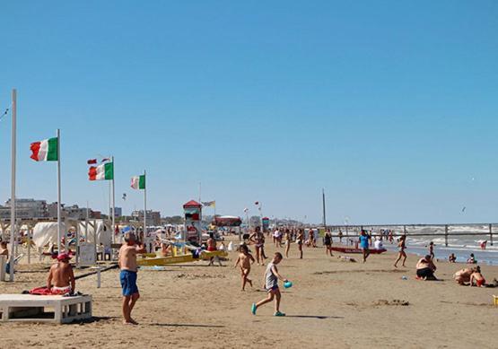 Hotel Biancospino Rimini Dış mekan fotoğraf